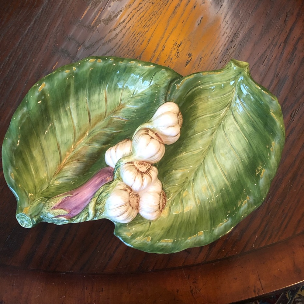 Vietri Vintage Lettuce Leaf Garlic Eggplant Divided Serving Dish